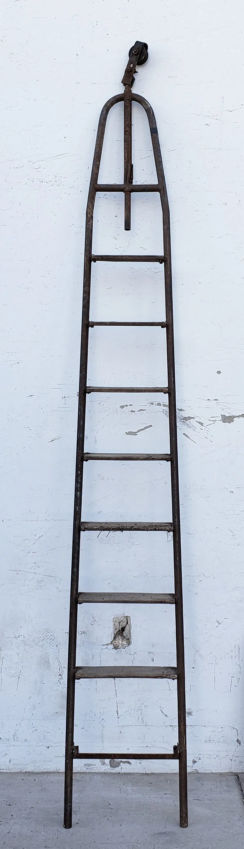 Rolling Ladder